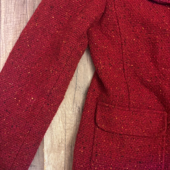 Chic Women's 90’s Red Blazer by Jonathan Micheals - Picture 6 of 7